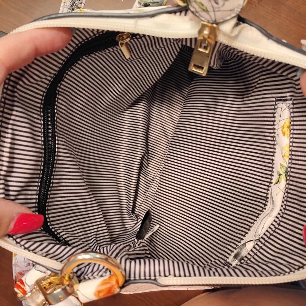 NWOT Black Shoulder Bag with Butterfly accents - Picture 4 of 4